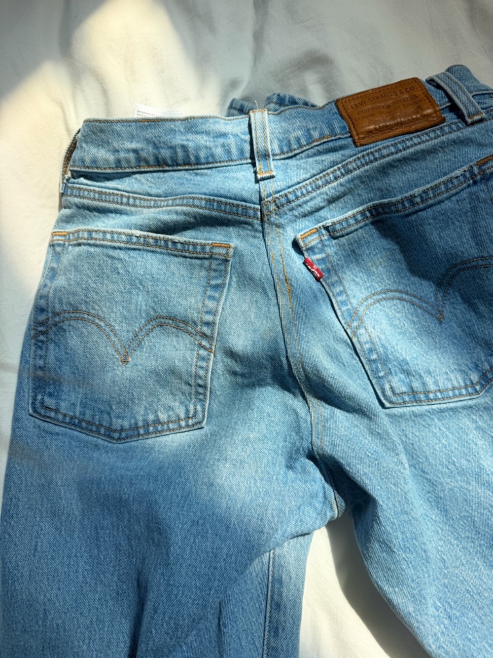 Levi’s Premium Wedgie Straight Jeans | Size 27 - Picture 6 of 6